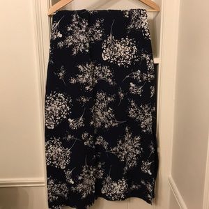 Banana republic skirt- blue and flower - size 0